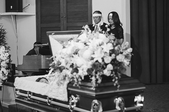 TL's Mom Funeral - B&W-41
