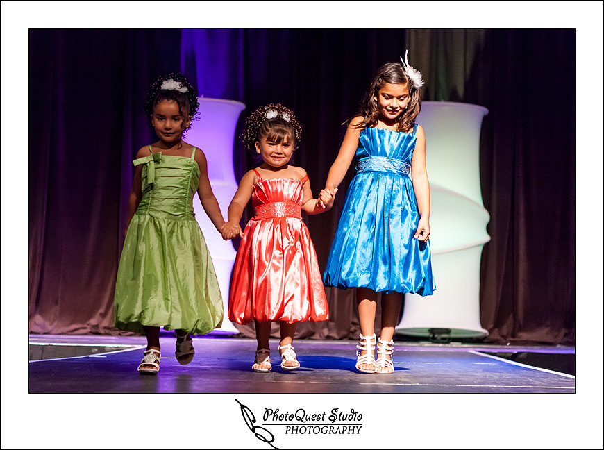 Bridal show at Pala Casino Spa Resort, Kiss the Brides Expo by Temecula, Menifee, Murrieta Weddding Photographer of PhotoQuest Studio