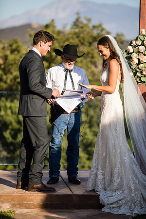 Wedding Photo at Khyra Beaucrest Ranch by Temecula Photographer, Elizabeth & Robby-15