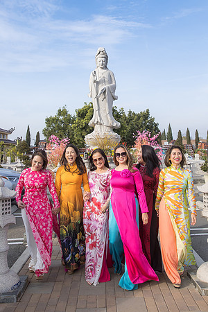 lunar new year viet tet photo orange county los angeles temecula riverside wedding photographer (29)