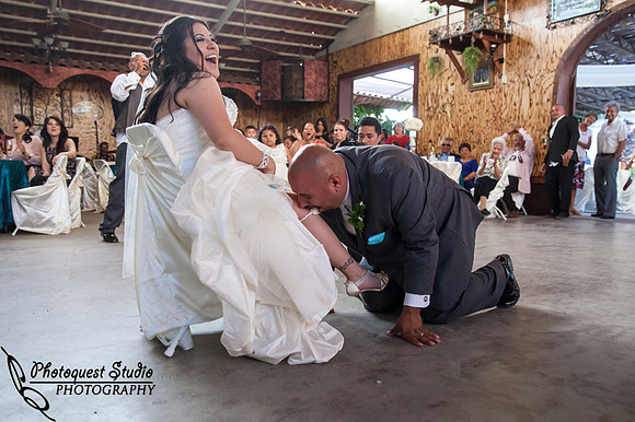 Wedding Photos at Hacienda Los Agaves by Menifee, Murrieta Wedding Photographer