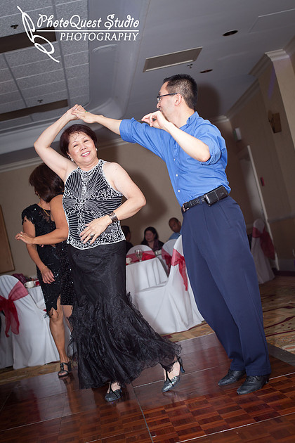 http://embassysuites1.hilton.com/en_US/es/hotel/LAXANES-Embassy-Suites-Anaheim-North-California/index.do