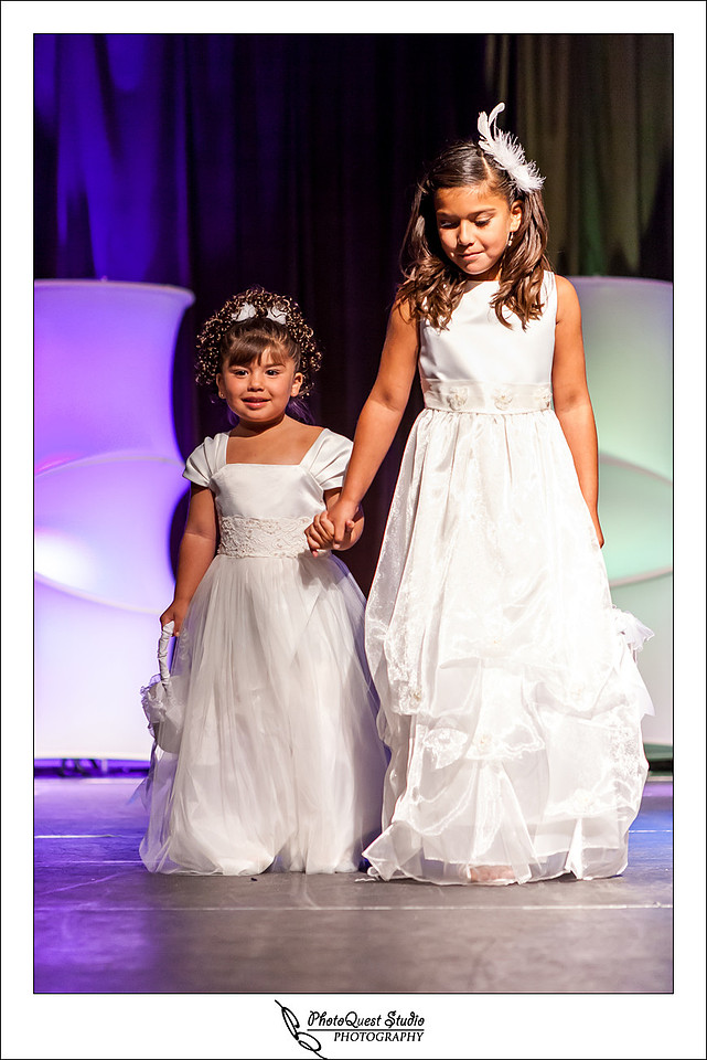 Bridal show at Pala Casino Spa Resort, Kiss the Brides Expo by Temecula, Menifee, Murrieta Weddding Photographer of PhotoQuest Studio