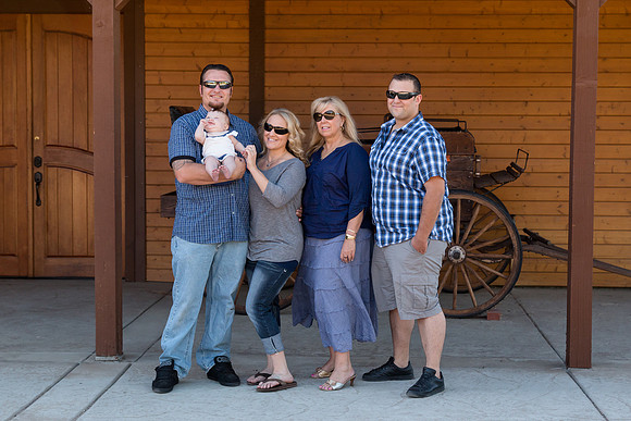 Menifee Family Photographer at Longshadow Ranch, Temecula Valley Winery