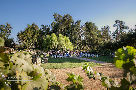 Wedding photo at Lake Oak Meadows, Temecula Winery by Photographer of Photoquest Studio
