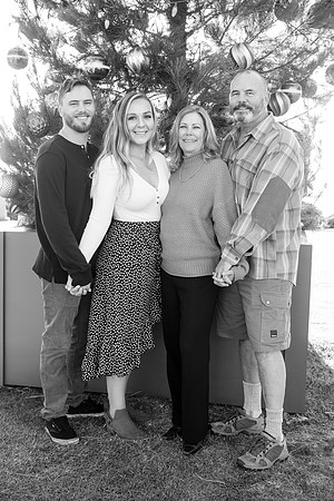 Family Photo in Dana Point by Wedding Photographer in Temecula, Fallbrook, Parris & Derek-164