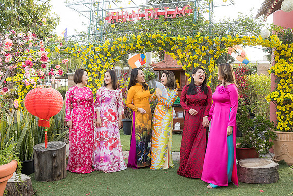 lunar new year viet tet photo orange county los angeles temecula riverside wedding photographer (5)