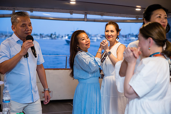 Deanna Birthday, Party on a Boat