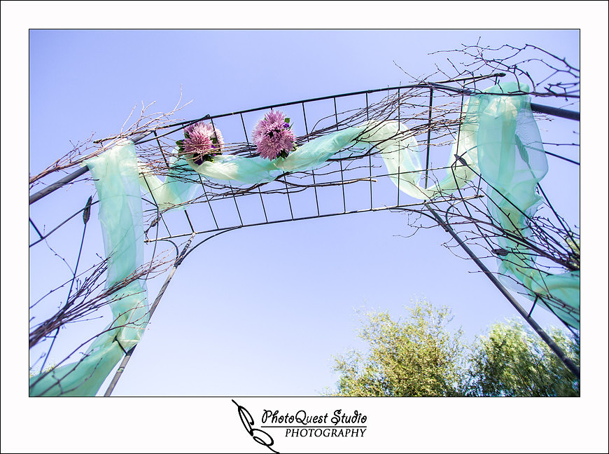 Longshadow Ranch Wedding Photography, Temecula Vineyard and Winery Wedding Photographer - PhotoQuest Studio, the beautiful wedding arch