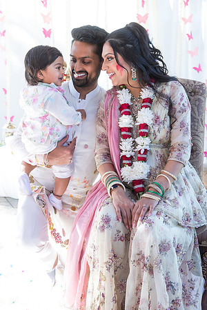 beautiful indian family little butterfly babyshower pooja parth-357