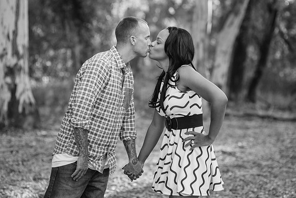 Engagement-Photo-in-Murrieta-by-Temecula-Wedding-Photographer-Jervona-and-Thomas