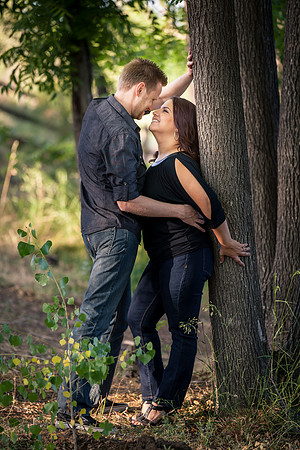 Beautiful Outdoor with Nature Light Engagement photo by Wedding Photographer in Temecula (15)