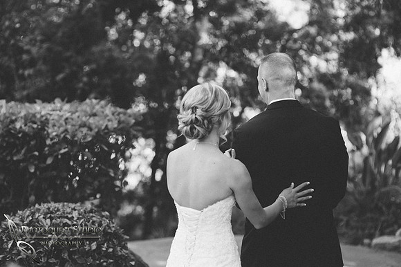 Wedding Photograher in Fallbrook at First Look