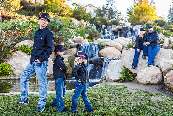 redhawk-waterfall-temecula-orange-county-family-photographer