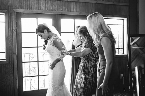 Photographer in Temecula, Longshadow Ranch Wedding, Parris and Derek (119)