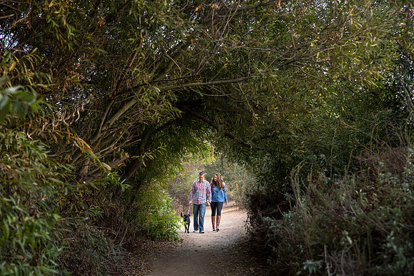 Southern California Engagement with nature in fall Photos in Fallbrook, San Diego by Temecula Winery Wedding Photographer, Sarah & Shawn