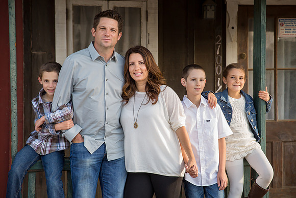 Temecula Family Photographer at Temecula Old Town, Temecula wedding Photography Studio, The Hansen