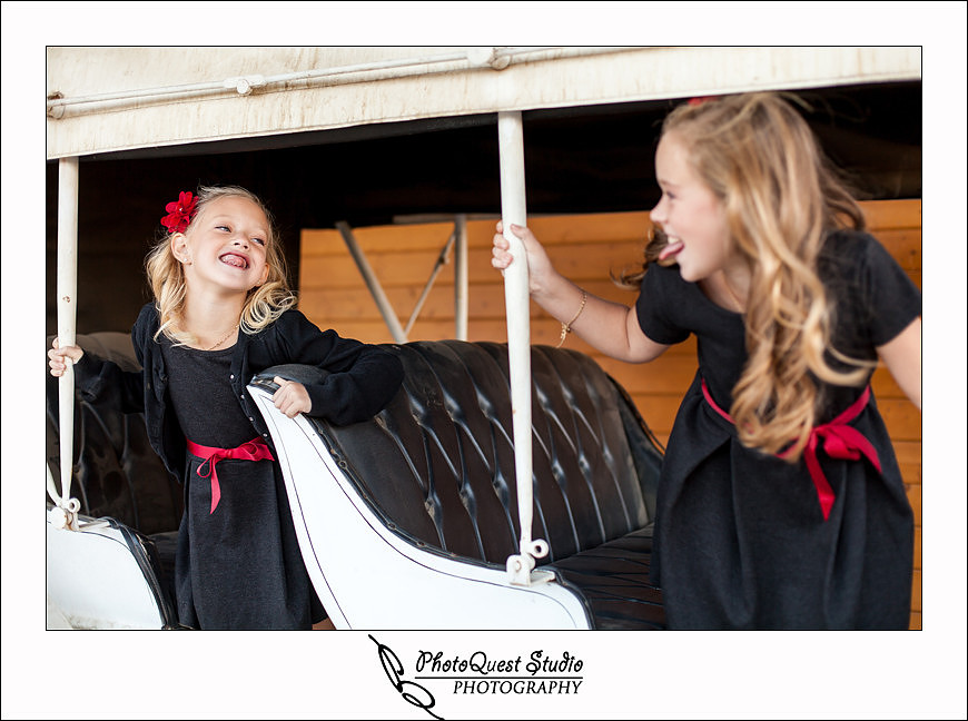 BEAUTIFUL FAMILY PHOTO AT LONGSHADOW RANCH, TEMECULA WINERY BY Menifee, Temecula Wedding &amp; Event Photographer of PhotoQuest Studio, Photography: The Tokarchik