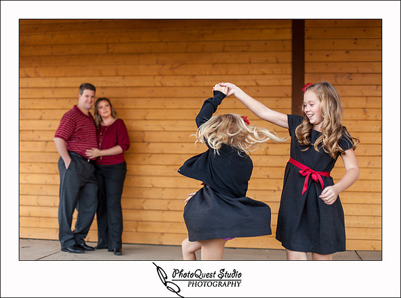 Beautiful Family Photo at Longshadow Ranch Winery by Menifee, Temecula Wedding & Event Photographer