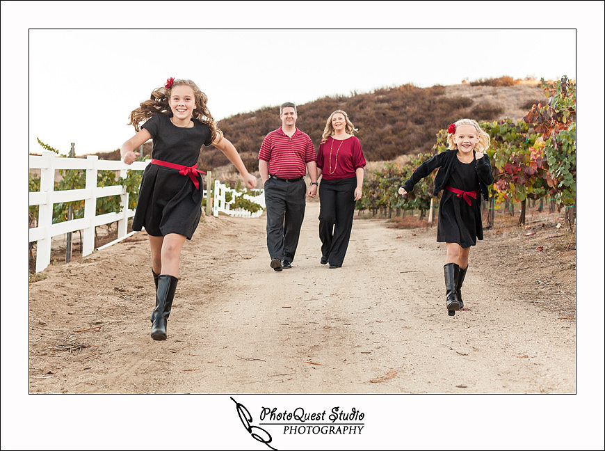 BEAUTIFUL FAMILY PHOTO AT LONGSHADOW RANCH, TEMECULA WINERY BY Menifee, Temecula Wedding &amp; Event Photographer of PhotoQuest Studio, Photography: The Tokarchik
