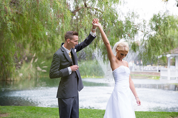 Wedding photos at the Orchard, Wedgewood Wedding in Menifee by Temecula Wedding Photographer of Photoquest Studio, Photography