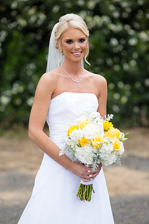 Wedding photos at the Orchard, Wedgewood Wedding in Menifee by Temecula Wedding Photographer of Photoquest Studio, Photography