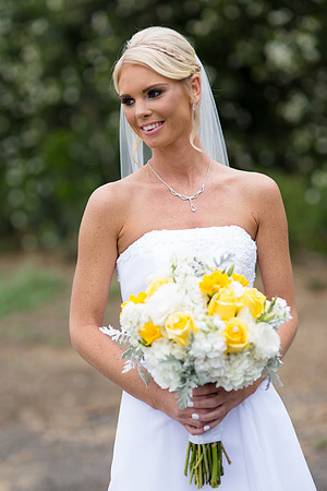 Wedding photos at the Orchard, Wedgewood Wedding in Menifee by Temecula Wedding Photographer of Photoquest Studio, Photography