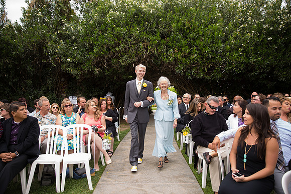 Wedding photos at the Orchard, Wedgewood Wedding in Menifee by Temecula Wedding Photographer of Photoquest Studio, Photography