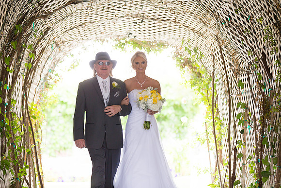 Wedding photos at the Orchard, Wedgewood Wedding in Menifee by Temecula Wedding Photographer of Photoquest Studio, Photography
