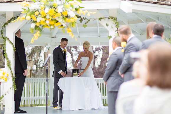 Wedding photos at the Orchard, Wedgewood Wedding in Menifee by Temecula Wedding Photographer of Photoquest Studio, Photography