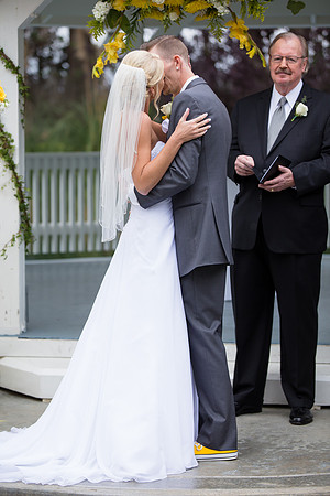Wedding photos at the Orchard, Wedgewood Wedding in Menifee by Temecula Wedding Photographer of Photoquest Studio, Photography