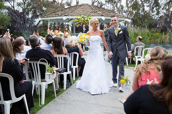 Wedding photos at the Orchard, Wedgewood Wedding in Menifee by Temecula Wedding Photographer of Photoquest Studio, Photography
