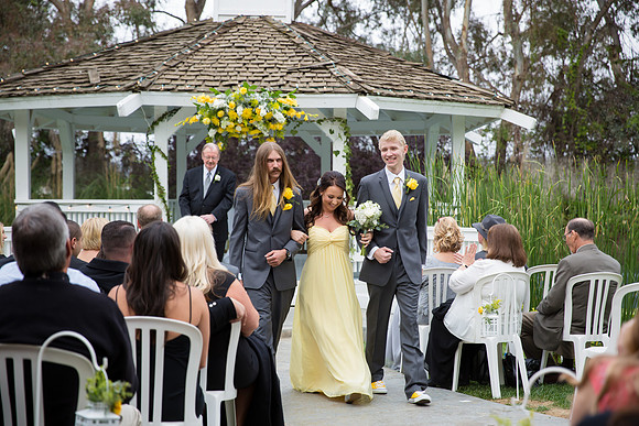 Wedding photos at the Orchard, Wedgewood Wedding in Menifee by Temecula Wedding Photographer of Photoquest Studio, Photography