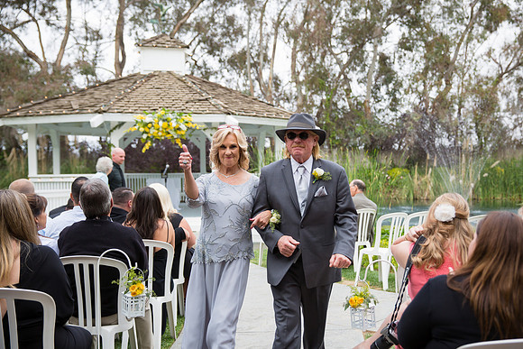 Wedding photos at the Orchard, Wedgewood Wedding in Menifee by Temecula Wedding Photographer of Photoquest Studio, Photography