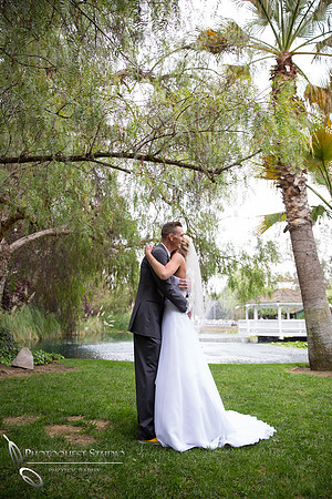 Wedding 1st look at the Orchard, Wedgewood Wedding in Menifee by Temecula Wedding Photographer