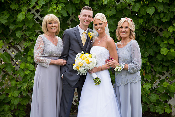 Wedding photos at the Orchard, Wedgewood Wedding in Menifee by Temecula Wedding Photographer of Photoquest Studio, Photography
