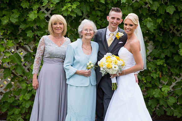 Wedding photos at the Orchard, Wedgewood Wedding in Menifee by Temecula Wedding Photographer of Photoquest Studio, Photography