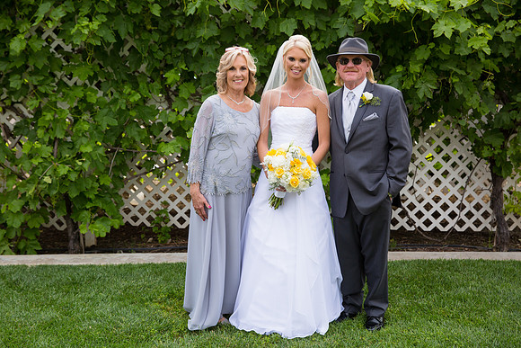Wedding photos at the Orchard, Wedgewood Wedding in Menifee by Temecula Wedding Photographer of Photoquest Studio, Photography