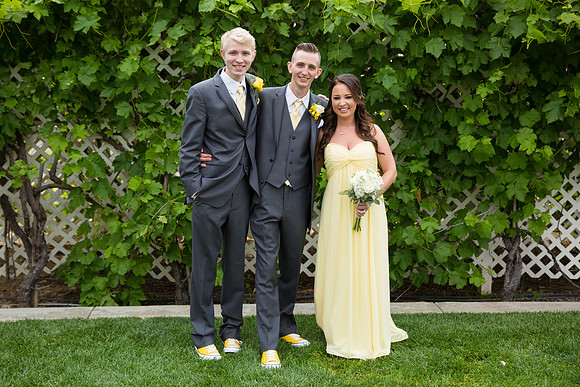 Wedding photos at the Orchard, Wedgewood Wedding in Menifee by Temecula Wedding Photographer of Photoquest Studio, Photography