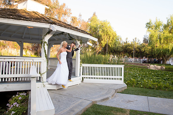 Wedding photos at the Orchard, Wedgewood Wedding in Menifee by Temecula Wedding Photographer of Photoquest Studio, Photography