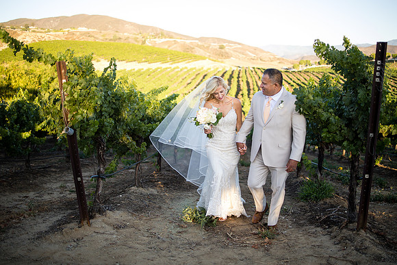 Leoness Temecula Winery Wedding by Orange County Photographer (10)