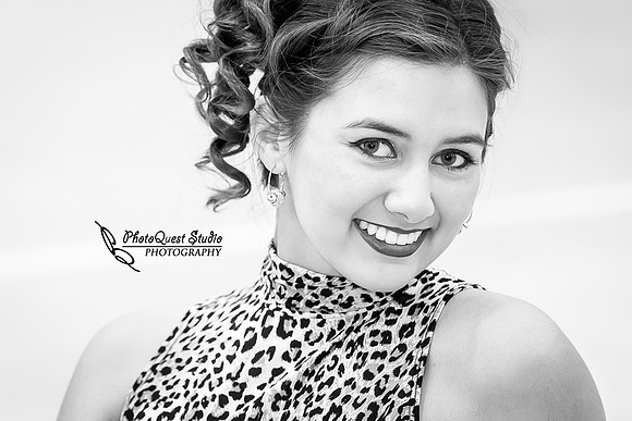 Miss Isabel-Beautiful Latina Teen Menifee, California Senior Photo Style Session at Paloma Valley HS