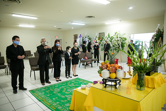 Hien's Mom Funeral-21