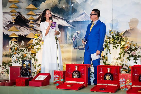 project vn foundation gala by orange county photographer-417