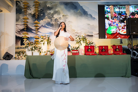 project vn foundation gala by orange county photographer-416