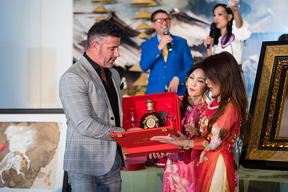 project vn foundation gala by orange county photographer-702