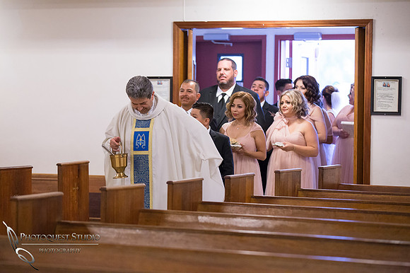 Wedding Photos at Serendipity Garden Weddings by Temecula Wedding Photographer - Sandra and Robert Wedding