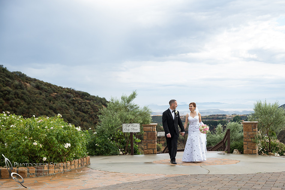 Wedding Photos at Serendipity Garden Weddings by Temecula Wedding Photographer - Sandra and Robert Wedding
