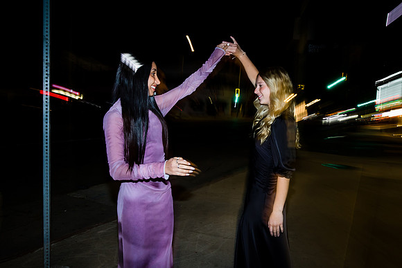 Shayna & BFF-7