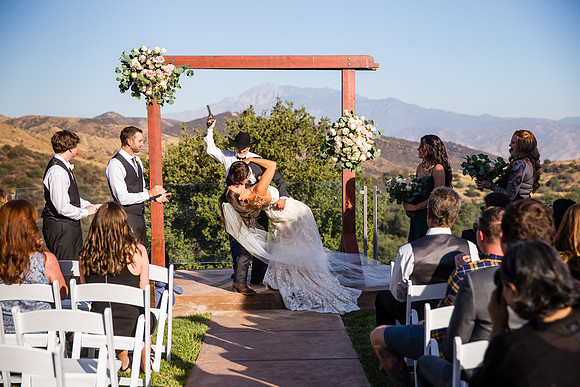 Wedding Photo at Khyra Beaucrest Ranch by Temecula Photographer, Elizabeth & Robby-18